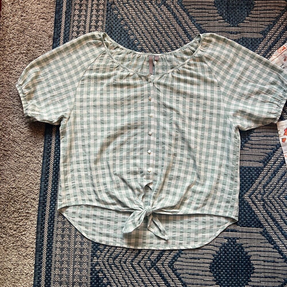 Sage green gingham cottagecore preppy fairycore western 99% cotton L casual top
